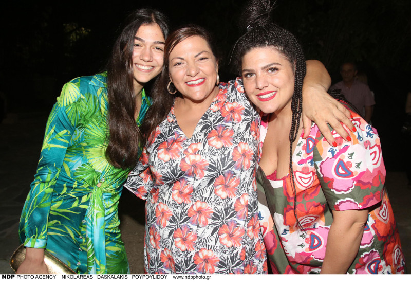 ÎœÎµÎ»Î¯Î½Î± ÎÎ¹ÎºÎ¿Î»Î±ÎÎ´Î·, Î’Î¯ÎºÏ… Î£Ï„Î±Ï…ÏÎ¿Ï€Î¿ÏÎ»Î¿Ï…, Î”Î±Î½Î¬Î· ÎœÏ€Î¬ÏÎºÎ±