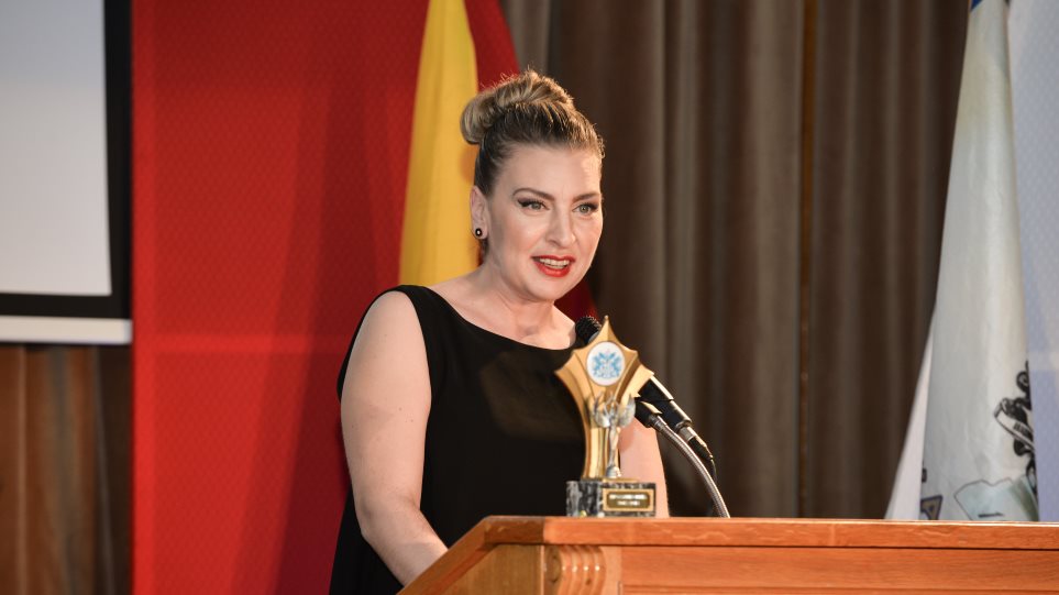 Ï„ÏÎ±Î½Î¿Î¸Î»Î¹