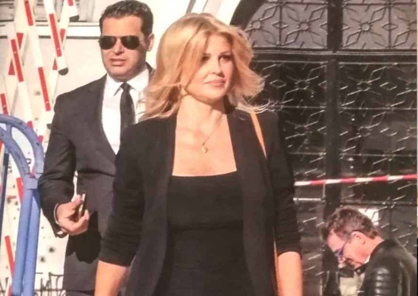 Έλενα Ράπτη