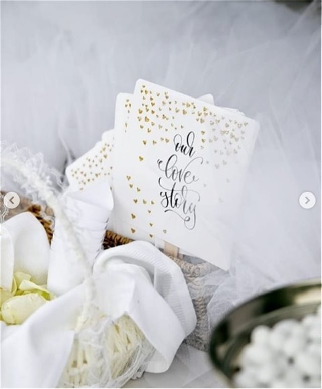 Έλενα Ράπτη