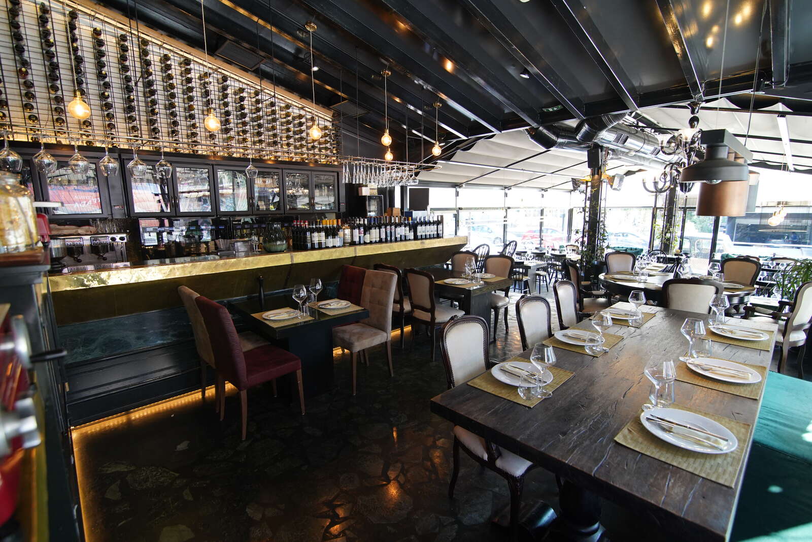 ENOTECA Wine Bar & Italian Restaurant Iciao