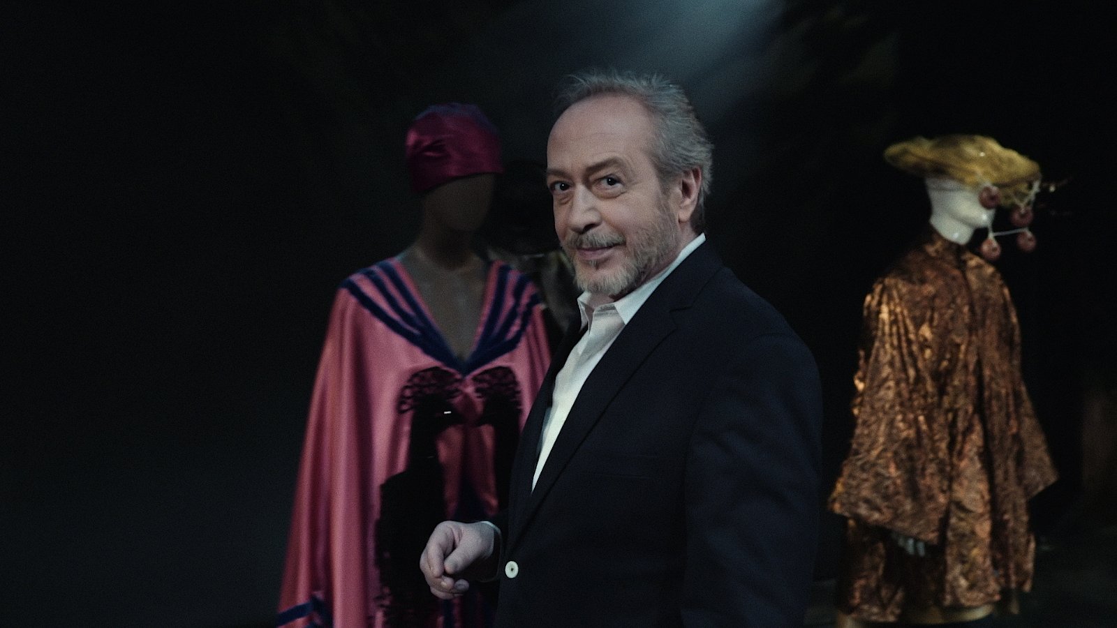 Γρηγόρης Βαλτινός: Πώς κατάφερε να ενώσει Άγριες Μέλισσες και Σασμό