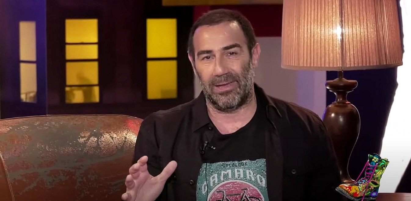 Αντώνης Κανάκης: η ώρα των υπογραφών στο Open! Η συζήτηση με τον Ιβάν και το τελεσίγραφο του ιδιοκτήτη του καναλιού