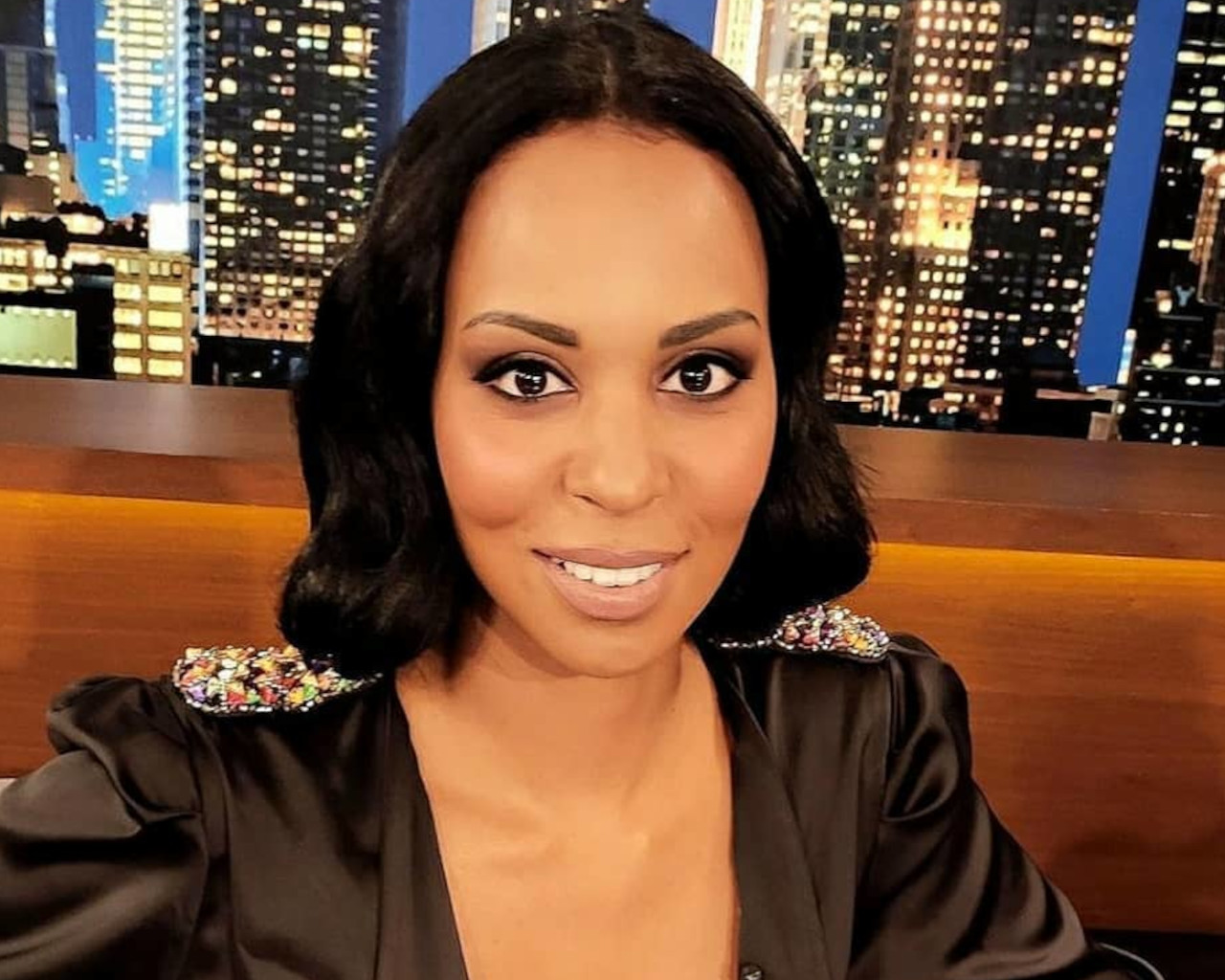 Θεοδώρα Ρασέλ: η γαζέλα του GNTM ποζάρει τόπλες και προκαλεί εγκεφαλικά στον ανδρικό πληθυσμό (φωτογραφίες)