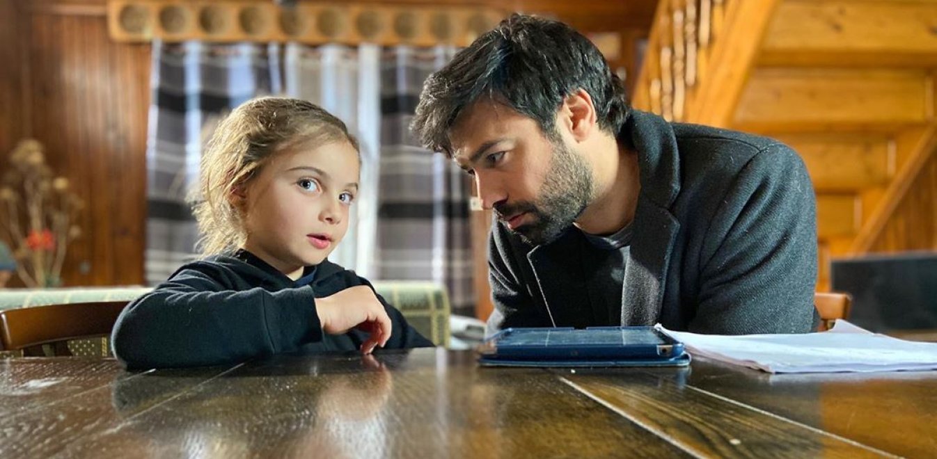 8 Λέξεις: ο Οδυσσέας αποφασίζει να δώσει την έγκρισή του στη Σύνθια