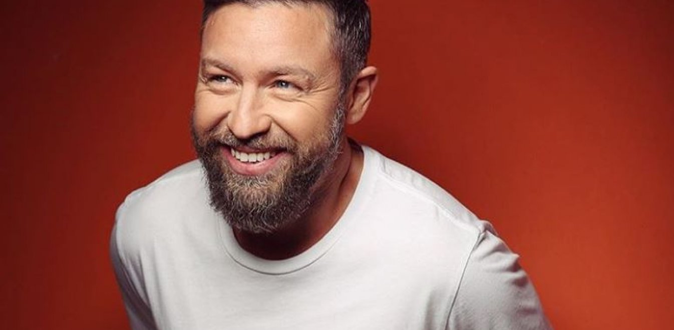 Γιάννης Βαρδής: γιόρτασε τα γενέθλιά με την πιο όμορφη αγκαλιά