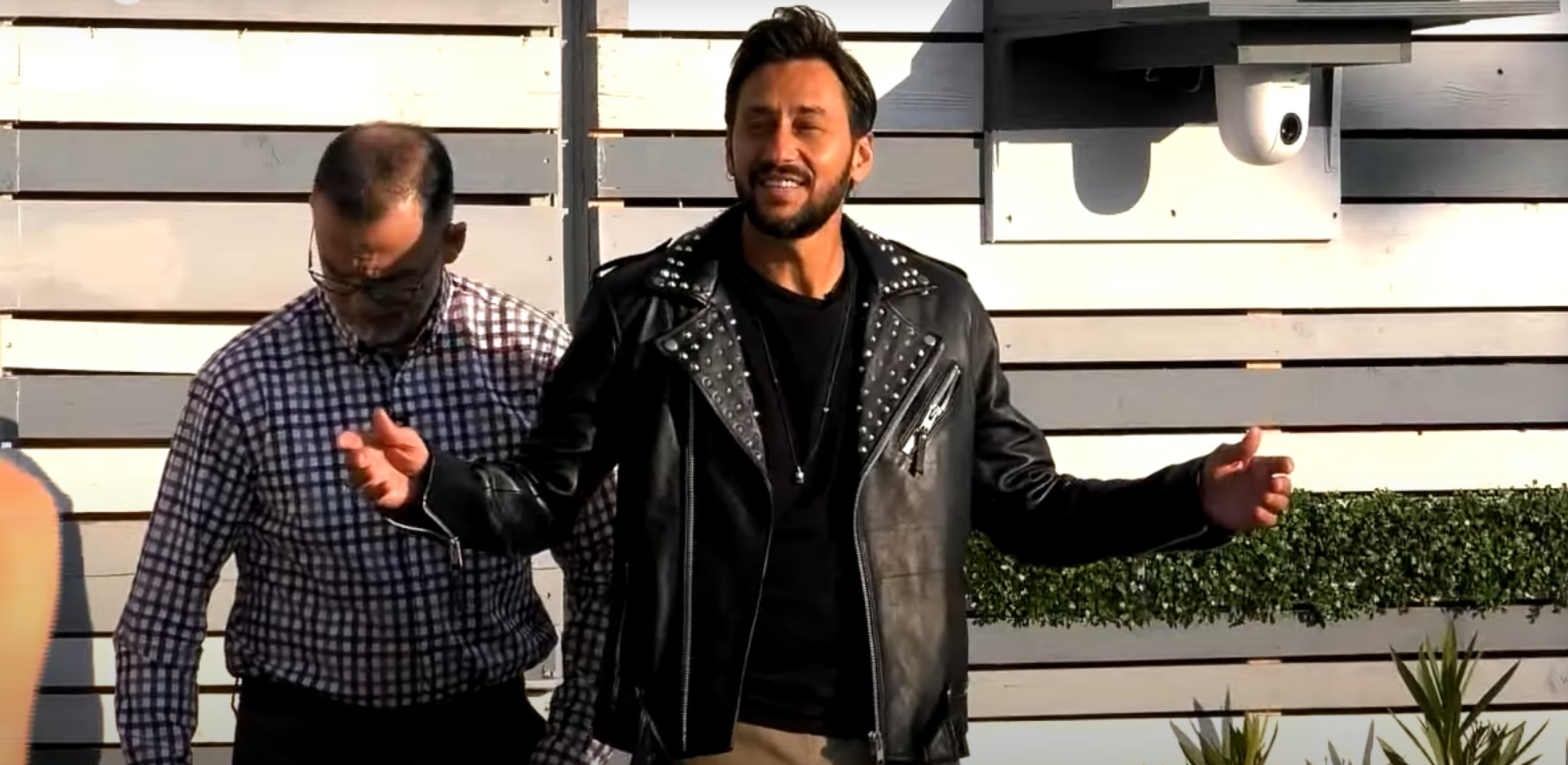 House of Fame: ο Πάνος Καλλίδης από το Survivor στη μουσική Ακαδημία