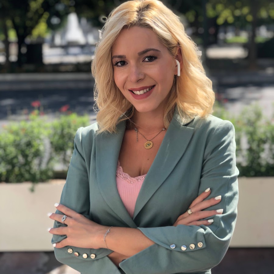 Αντιγόνη Θάνου: Η δημοσιογράφος μιλάει για την μάχη της με την νευρική ανορεξία - «Είχα φτάσει 39 κιλά, ξυπνούσα και ζαλιζόμουν»