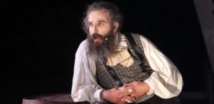 Άρης Σερβετάλης: νέα εντυπωσιακή αλλαγή στην εμφάνισή του! Δεν θα τον αναγνωρίσετε (φωτογραφίες)