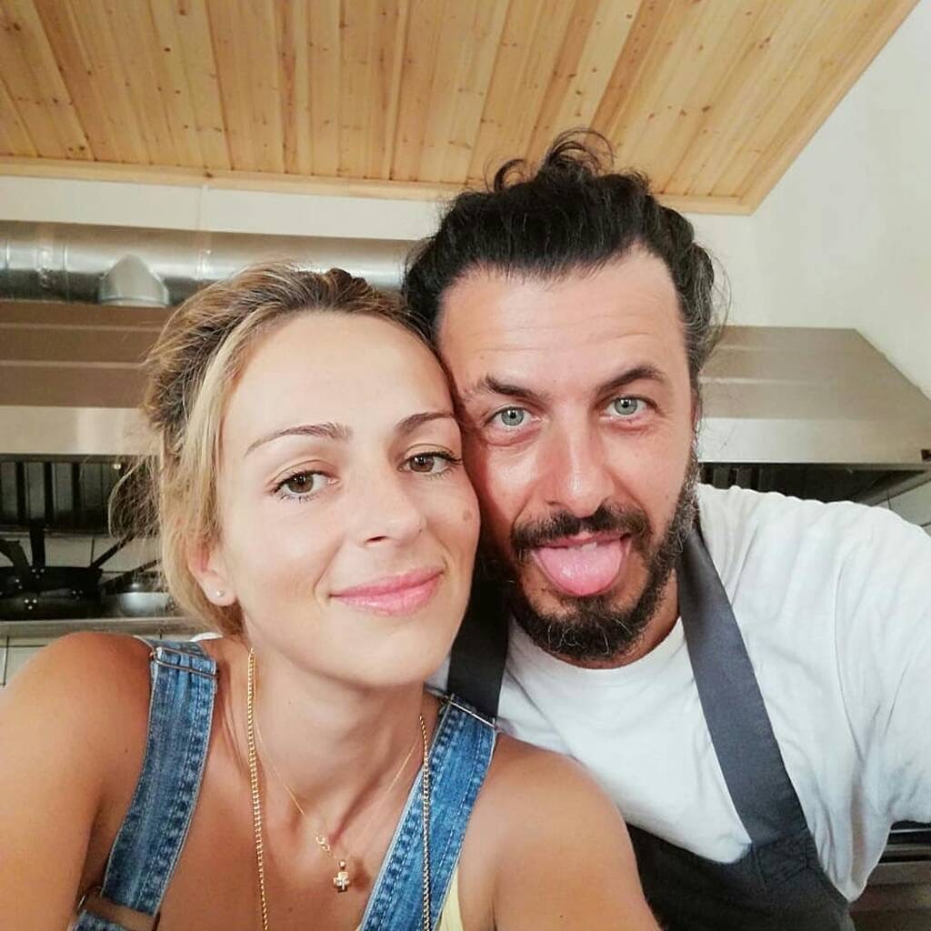 Πιστεύει ότι έχει πολλές πιθανότητες να κατακτήσει με τις γνώσεις του στην Ιταλική κουζίνα και όχι μόνο, τους κριτές και το Masterchef 5.