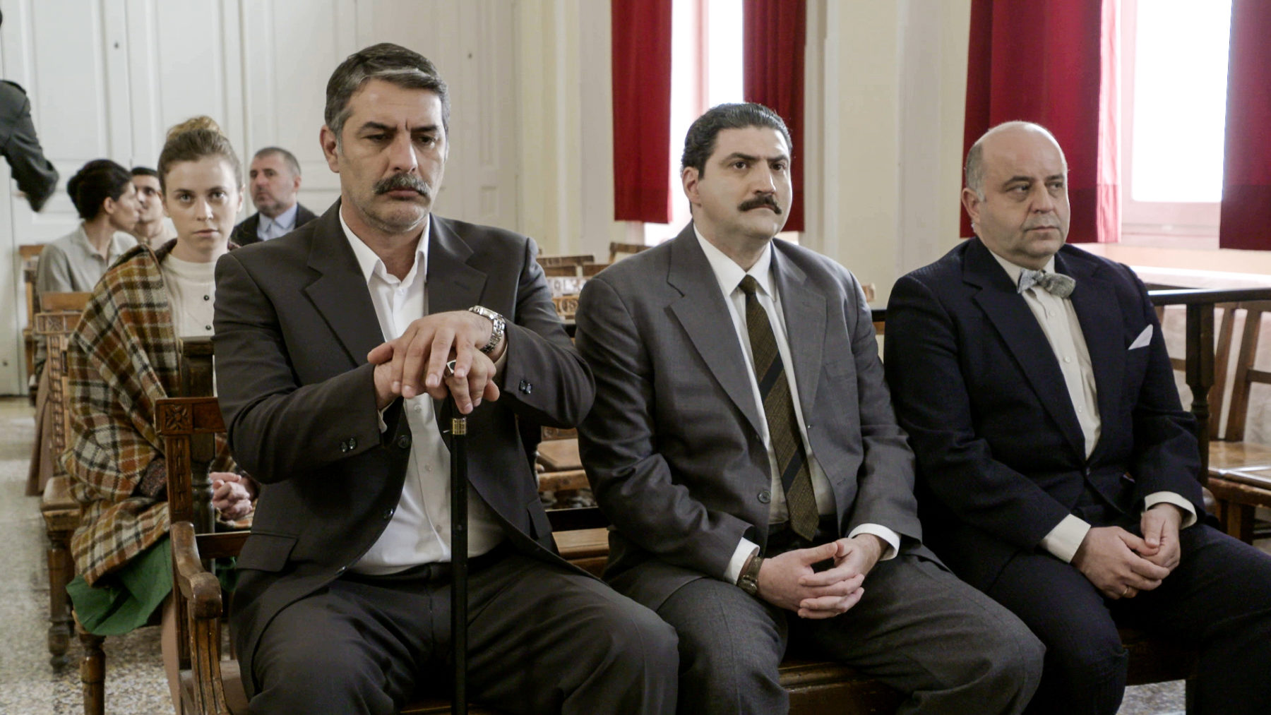 Άγριες μέλισσες spoiler: ο Βόσκαρης ρίχνει τη βόμβα πριν από την ηρωική έξοδο! «Ελένη, ο Δούκας σκότωσε τον πατέρα σου»