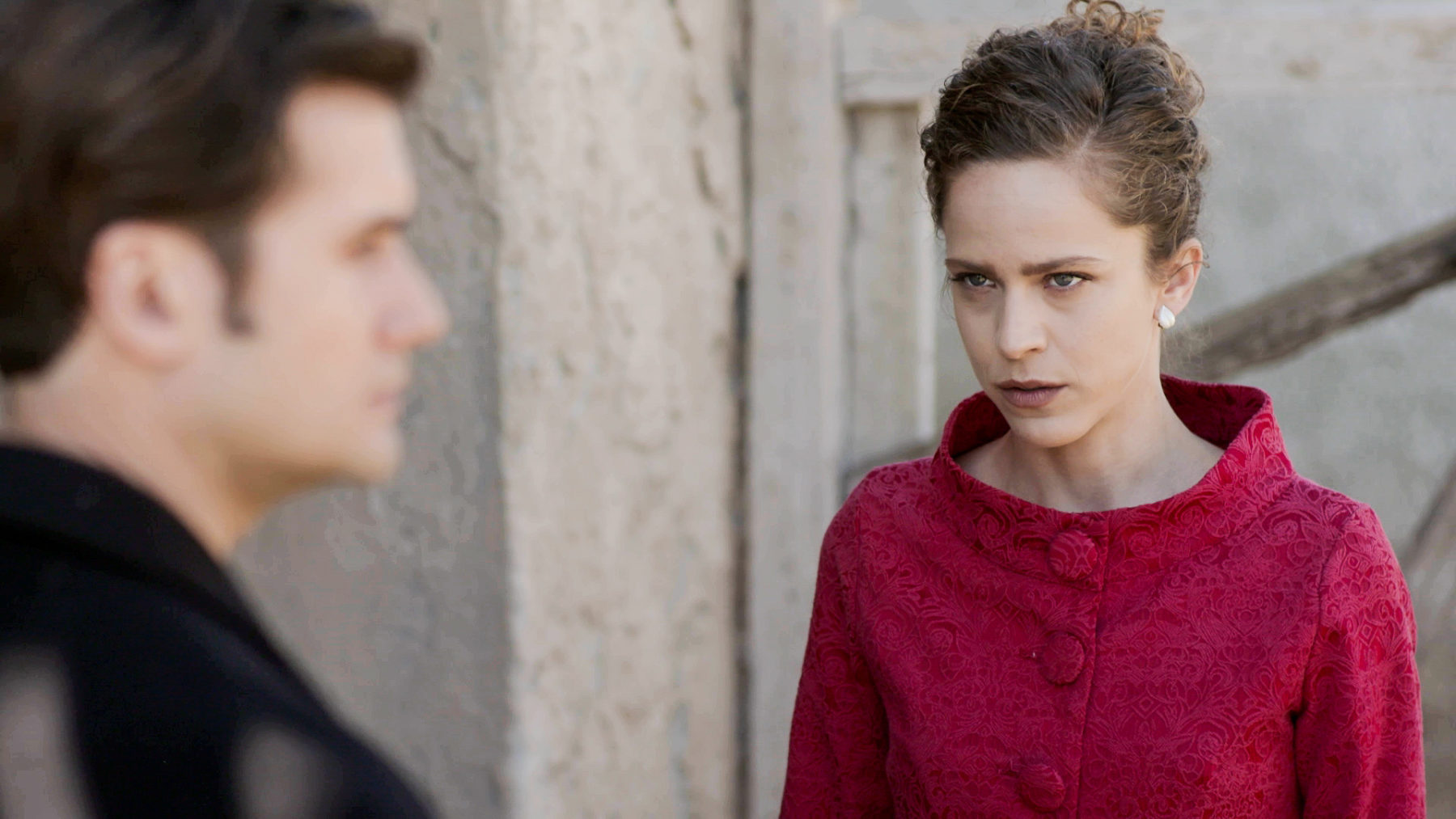 Άγριες μέλισσες spoiler: ο Νικηφόρος και η Ασημίνα έρχονται ξανά κοντά! Εκείνος επιστρέφει στο Διαφάνι και...