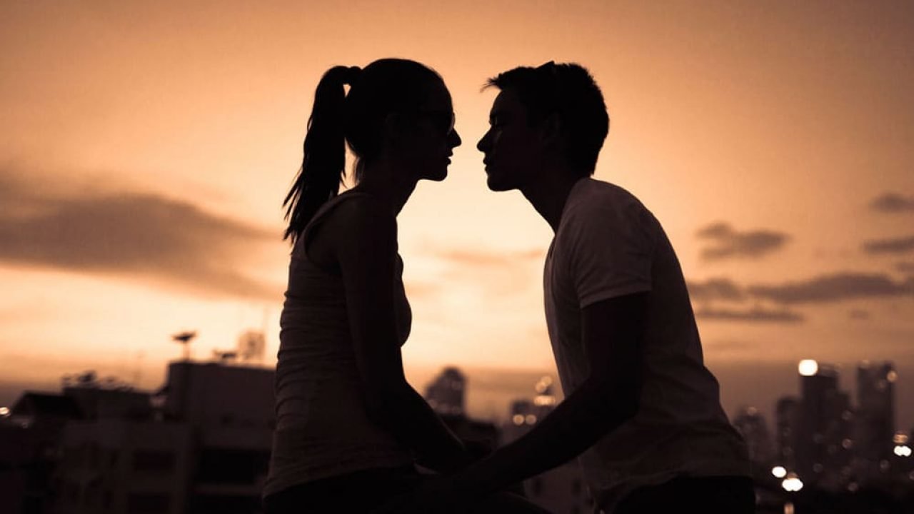 Top secret: κρυφτούλι τέλος, έρχεται love story που θα μας αφήσει με το στόμα ανοικτό