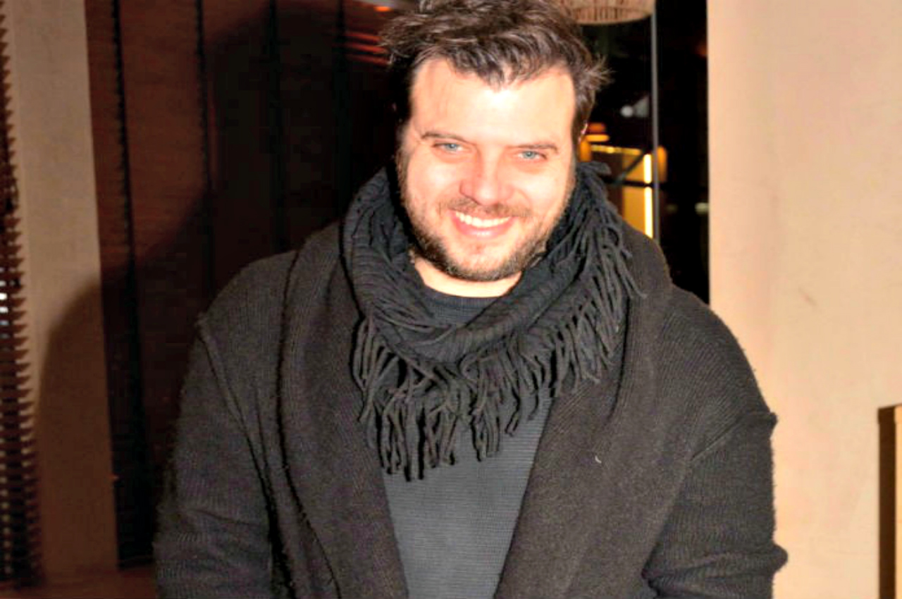 Λάμπης Λιβιεράτος: «Με καταδιώκει το ότι μπήκα στο ψυχιατρείο. Δεν θέλω να νομίζουν τα παιδιά μου ότι είμαι τρελός»