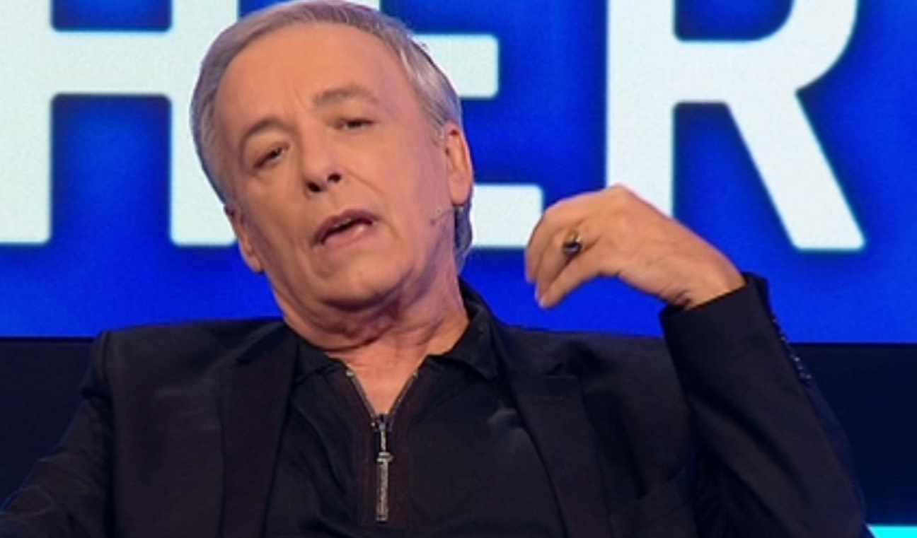 Ανδρέας Μικρούτσικος: Ισοπεδώνει τον ΣΚΑΪ - «Ήταν πορεία σε ναρκοπέδιο. Άκουγα συνέχεια..»