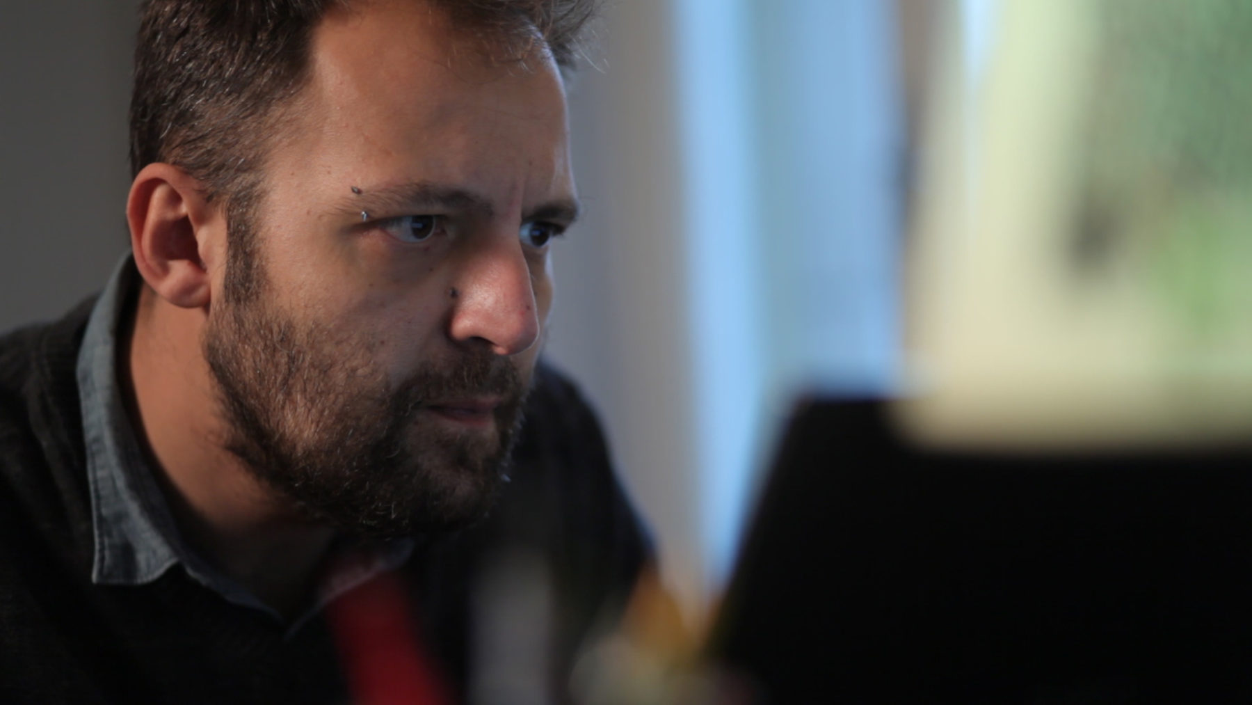 Αύγουστος Κορτώ: «Θαυμάζω τον άντρα μου για τις αντοχές του, την αστείρευτη καλοσύνη του, την τρυφερότητα και την ευλογία της αγάπης του»