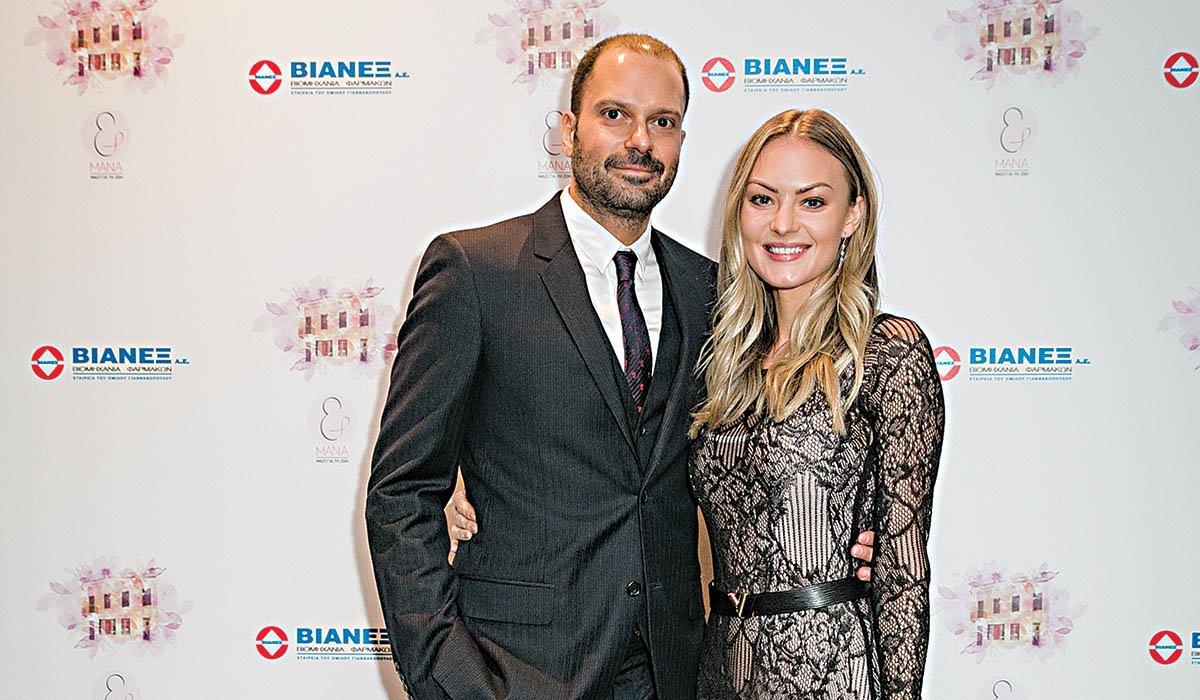 Θέμης Πετράκης: Πατέρας για πρώτη φορά ο εφοπλιστής - Γέννησε η σύζυγός του, Νίνα Γιανκόφσκι