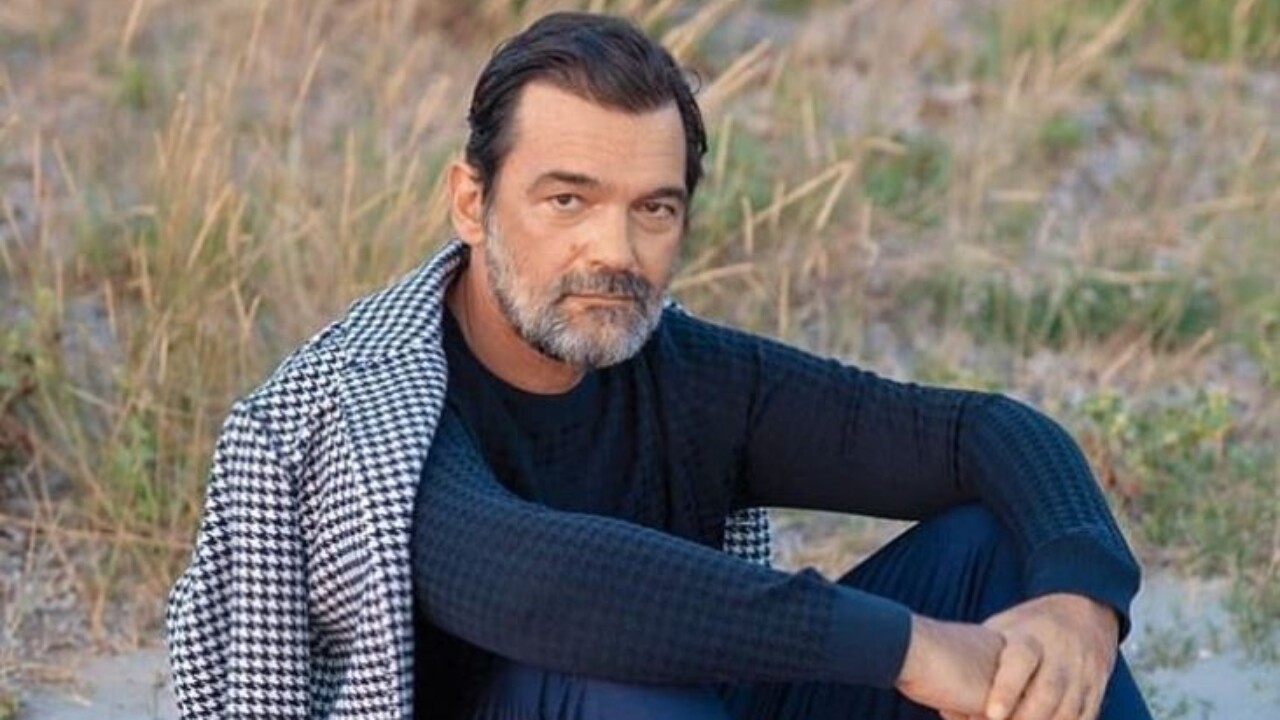 Κωνσταντίνος Καζάκος: η πρώτη selfie φωτογραφία με την σύντροφό του