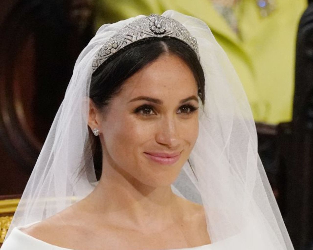 Μέγκαν Μαρκλ: Γερό «χαστούκι» από την βασίλισσα Ελισάβετ - Της απαγορεύει να παίρνει τα πολύτιμα βασιλικά κοσμήματα