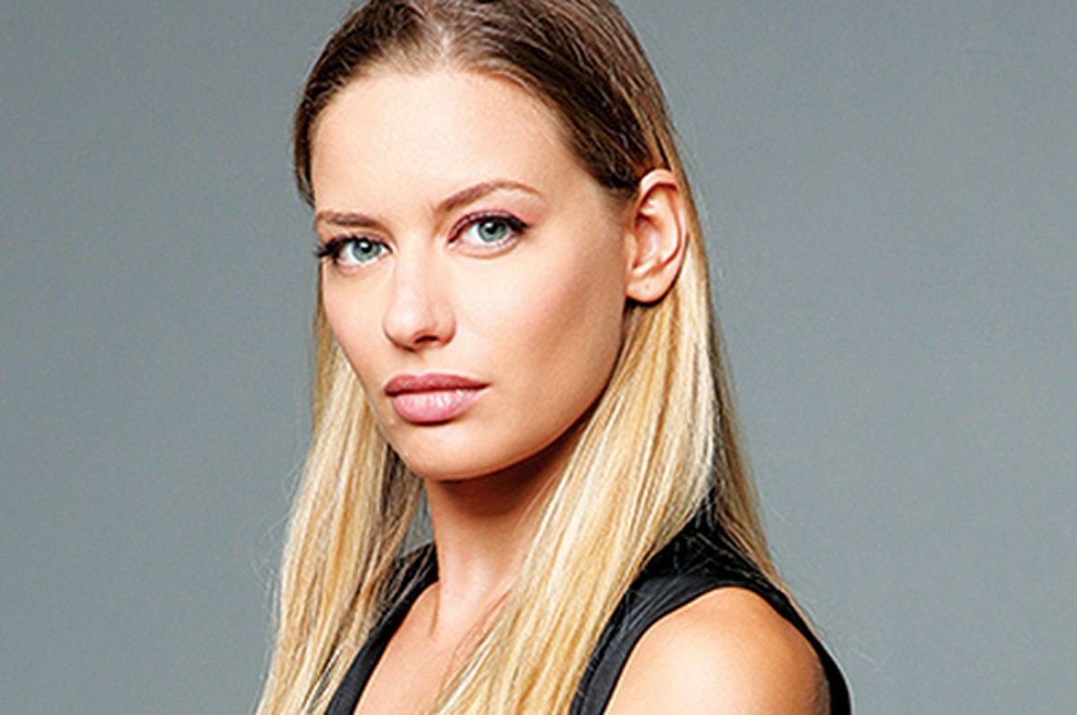 Ντόρα Μακρυγιάννη: «Ένιωσα σαν μηχανή του κιμά. Δεν έβλεπα κόσμο γιατί ήθελα να είμαι πολύ προσεκτική...»