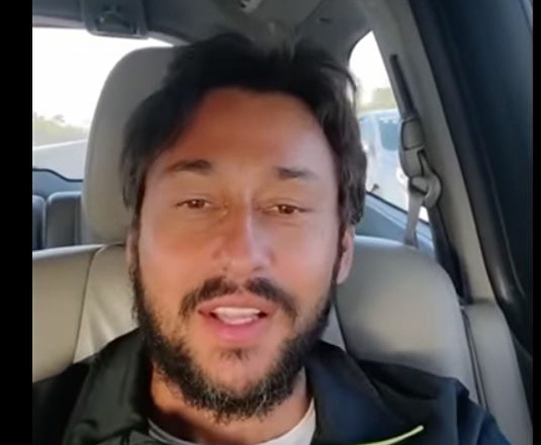 Survivor 4 - Πάνος Καλλίδης: φτιάχνει φακόρυζο γιατί του έλειψε και μας δείχνει νέες φωτογραφίες από τον Άγιο Δομίνικο