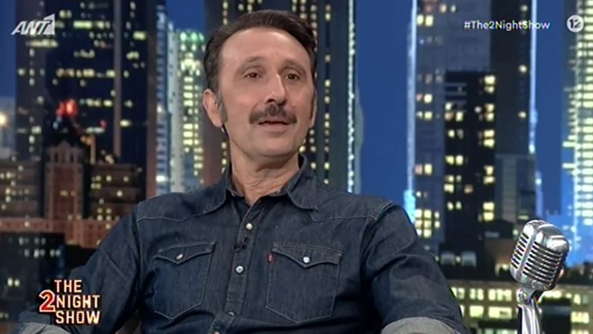 Ρένος Χαραλαμπίδης: «Είμαι ένα φιλόδοξος ηθοποιός. Θέλω να βλέπω το θαυμασμό στα μάτια των ανθρώπων»