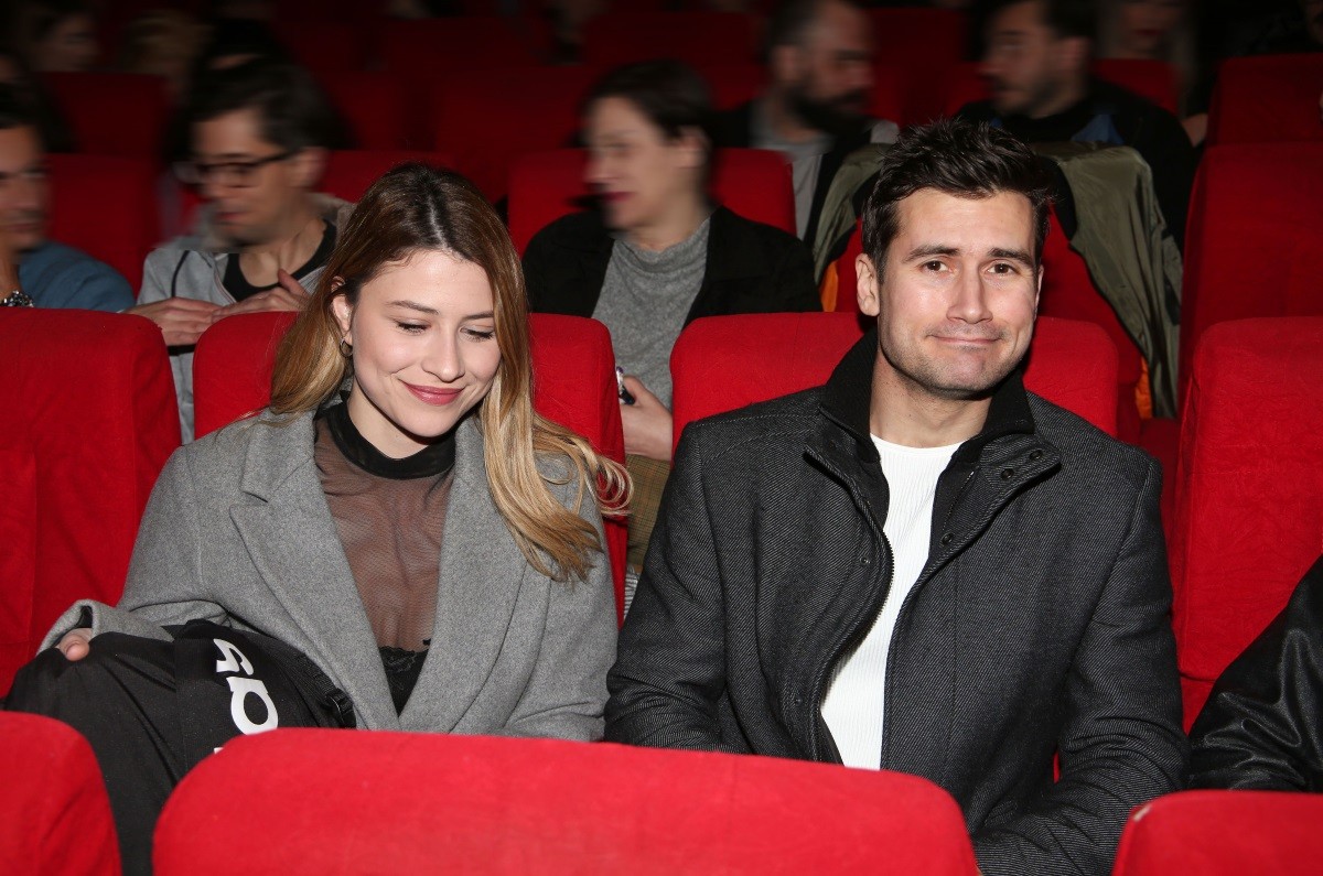 Έτσι, χωρίς τυμπανοκρουσίες και μακριά από τα φώτα της δημοσιότητας,