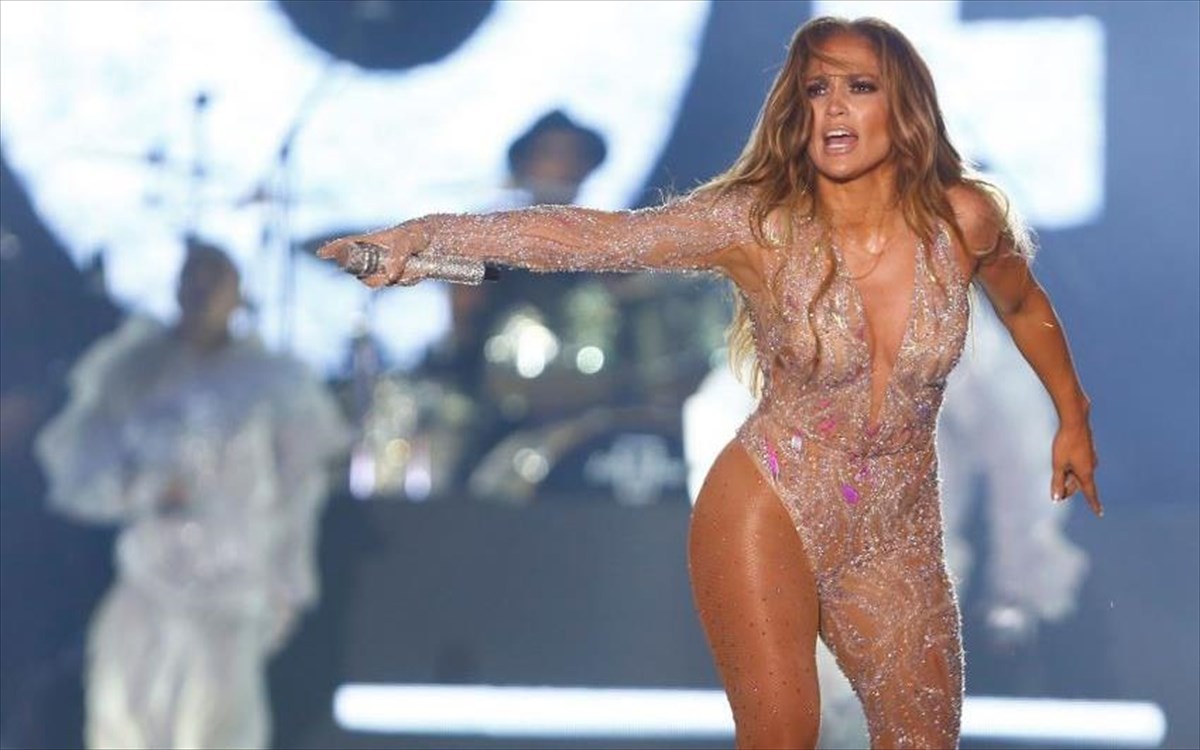 Τζένιφερ Λόπεζ – Αλεξ Ροντρίγκεζ: Μια εβδομάδα μετά την επιβεβαίωση του χωρισμού, ξανά μαζί σε εστιατόριο!