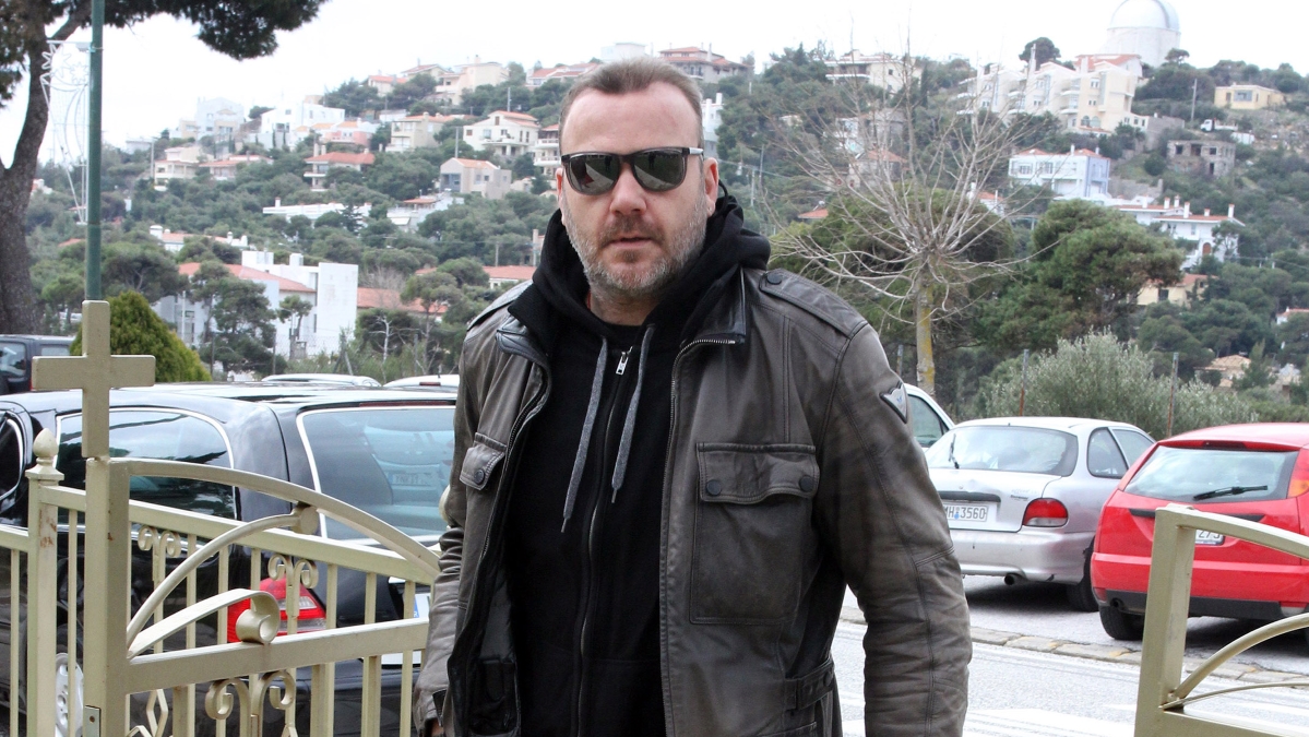 Τόνι Δημητρίου: «Δεν είμαι υπέρ του γάμου. Έχω υπάρξει πολλές φορές παντρεμένος “ψυχικά” στη ζωή μου»