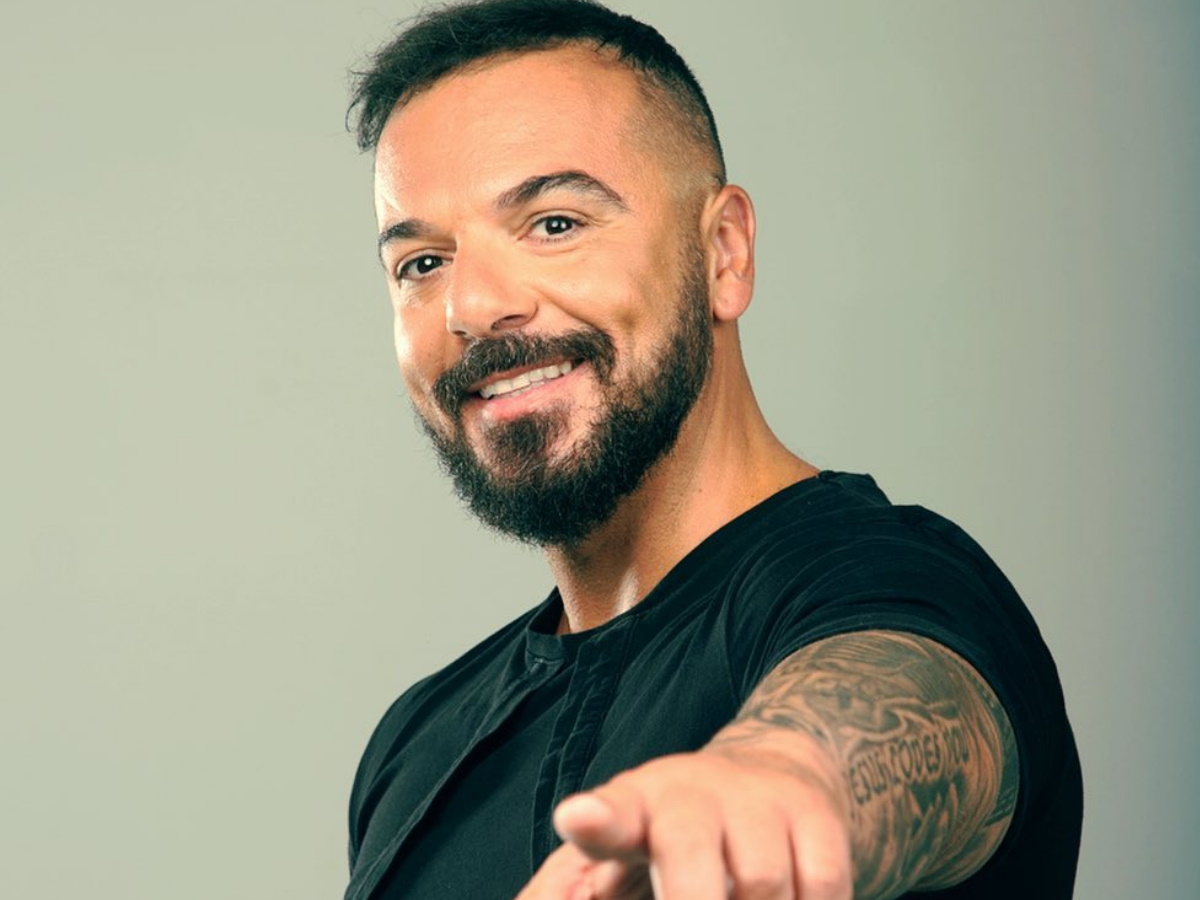 Survivor 4 - Τριαντάφυλλος: Η αδερφή του ξεκαθαρίζει για την περιβόητη πισίνα