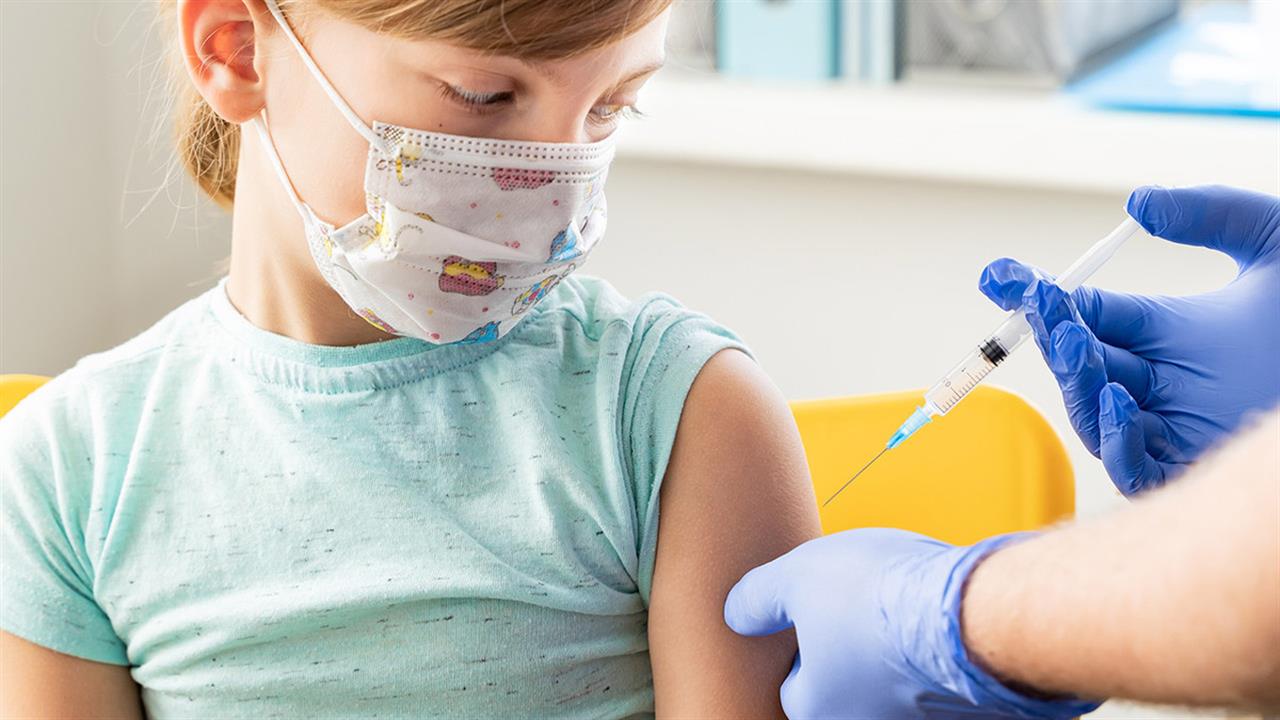 Εμβολιασμοί – Pfizer: «Το φθινόπωρο θα έχουμε δεδομένα για εμβολιασμούς σε παιδιά δυο ετών και άνω»