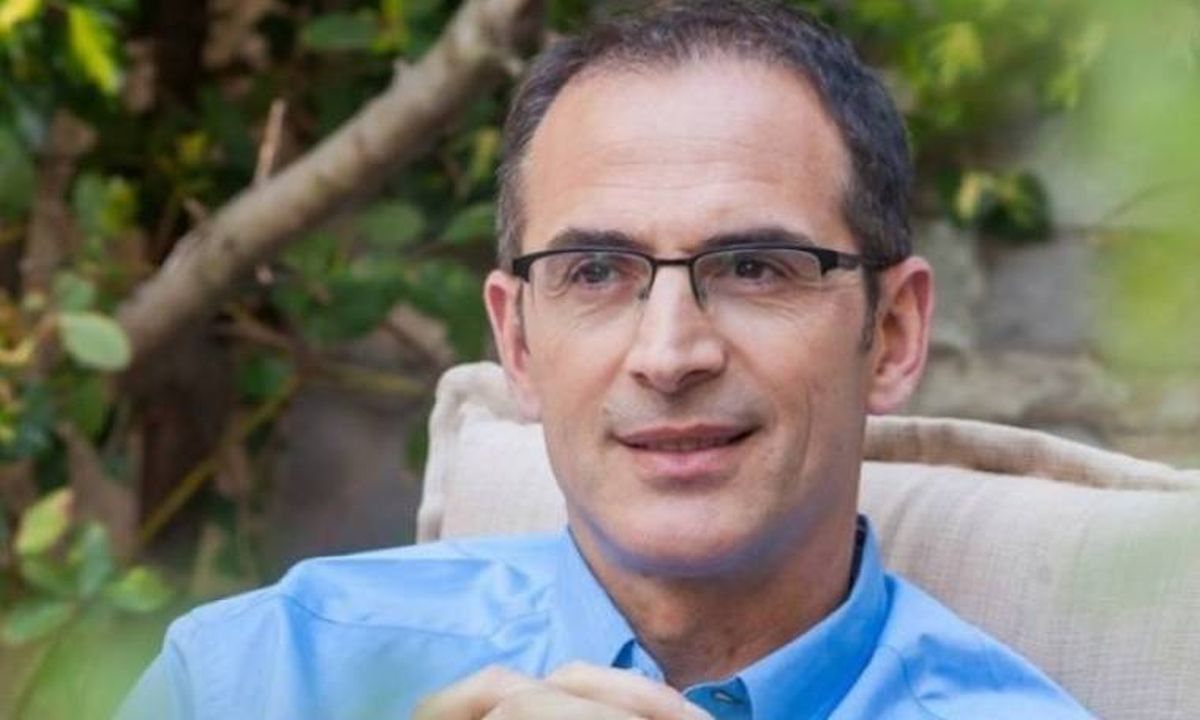 Κώστας Κρομμύδας: «Δεν θα έκλεινα το στόμα μου αν ήξερα ότι κάποιος βίασε μια κοπέλα. Όταν έπρεπε να μιλήσω το έκανα»