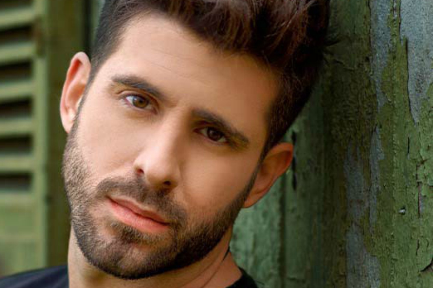 Γιώργος Λιβάνης: όχι που θα κάτσει να σκάσει... βραδινή έξοδος με καλή παρέα