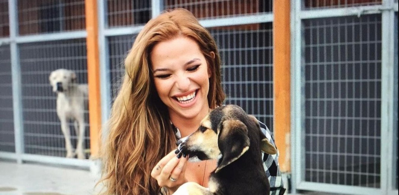 Εριέττα Κούρκουλου: «Δεν είχα ιδέα τι ήταν οι κρίσεις πανικού, μέχρι το βράδυ που με μετέφερε ένας φίλος μου στα επείγοντα»