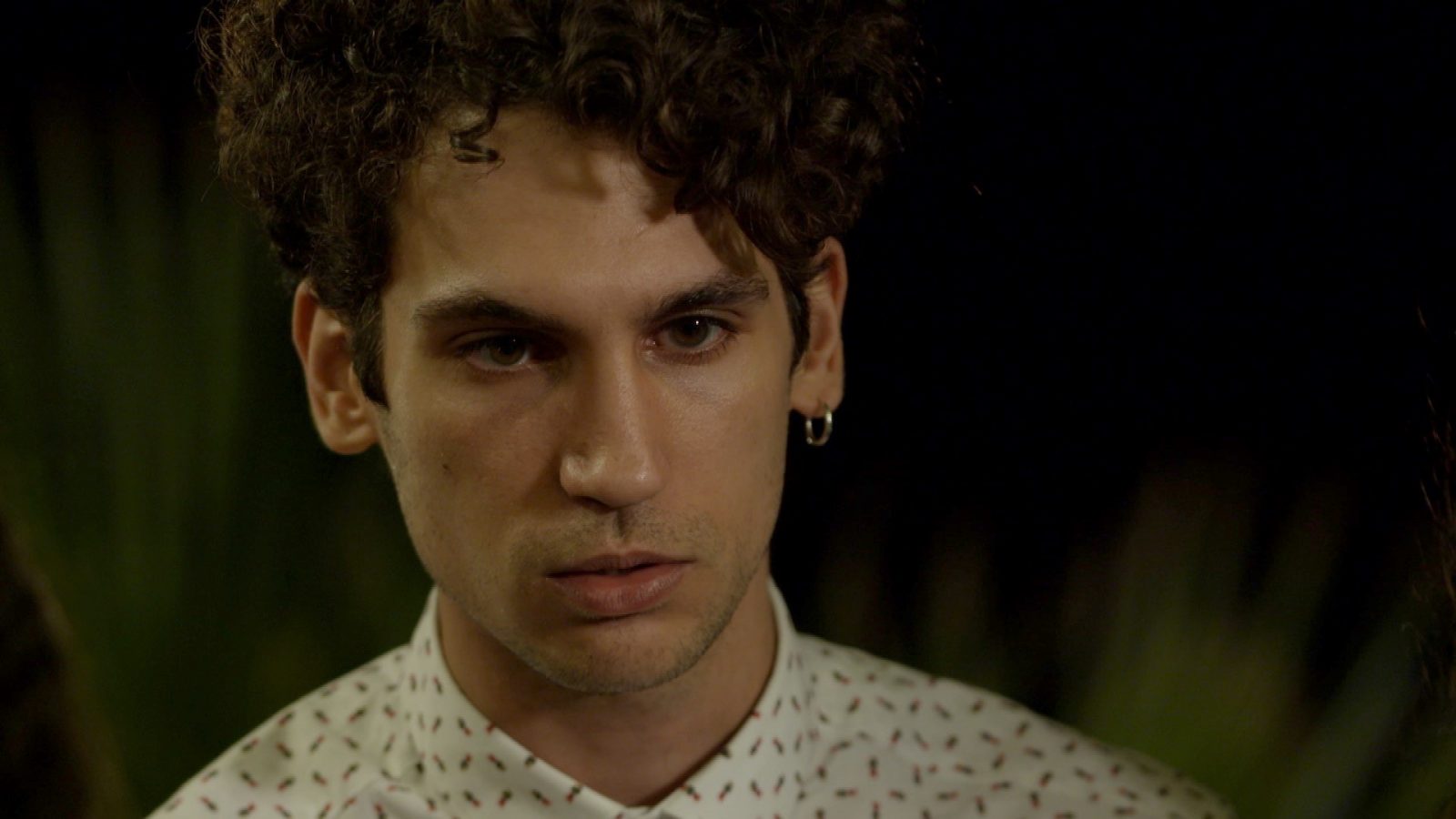 Ήλιος: ο Δημήτρης προειδοποιεί τον Γιάννη ότι η Μπέτυ είναι αποφασισμένη να τον βγάλει από τη μέση