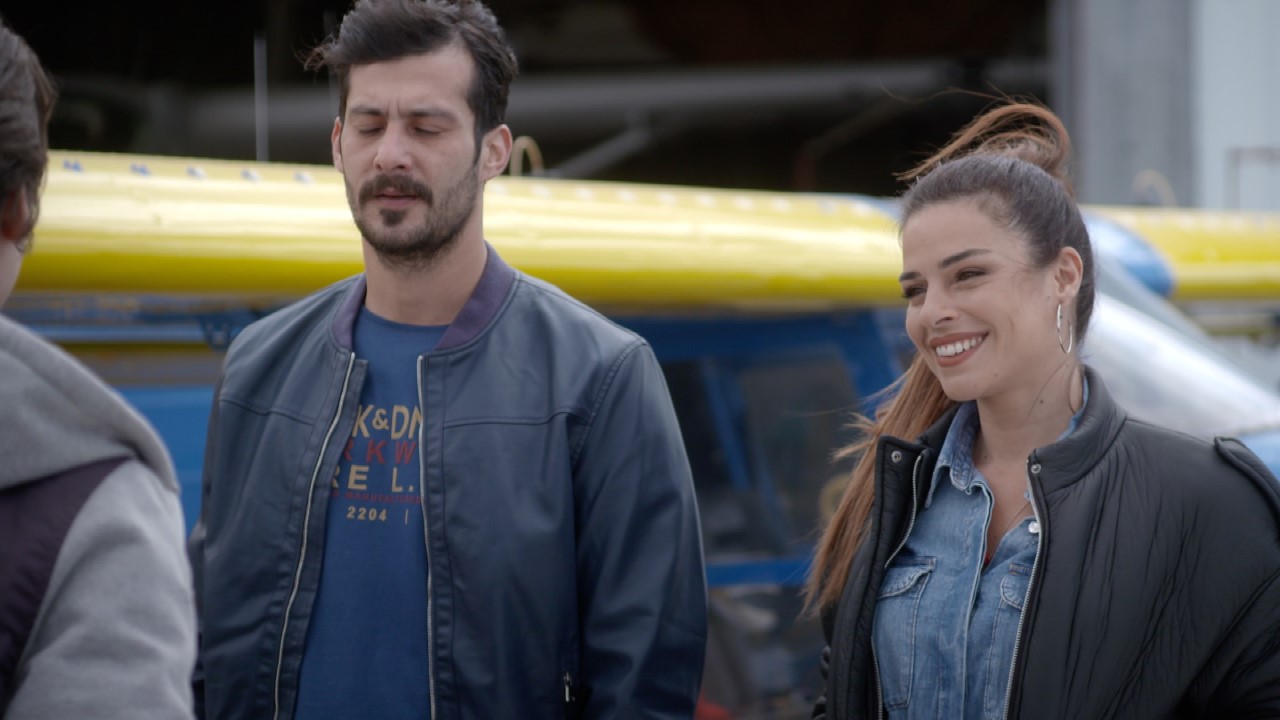 Ήλιος: ο Δημήτρης προσπαθεί να κάνει την Μπέτυ να τον εμπιστευθεί