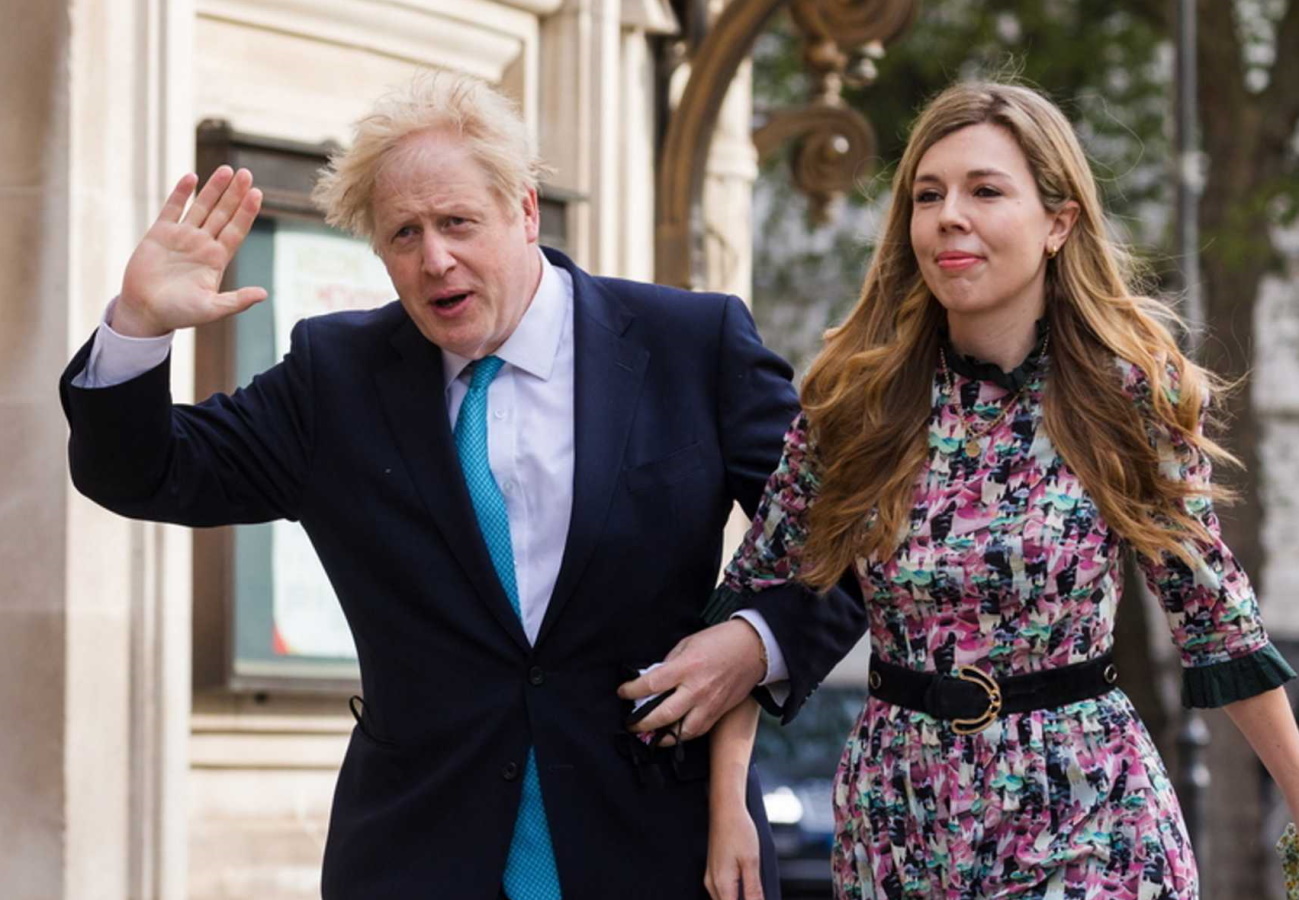 Μπόρις Τζόνσον: Παντρεύτηκε κρυφά τη μνηστή του, Κάρι [Φωτογραφία]