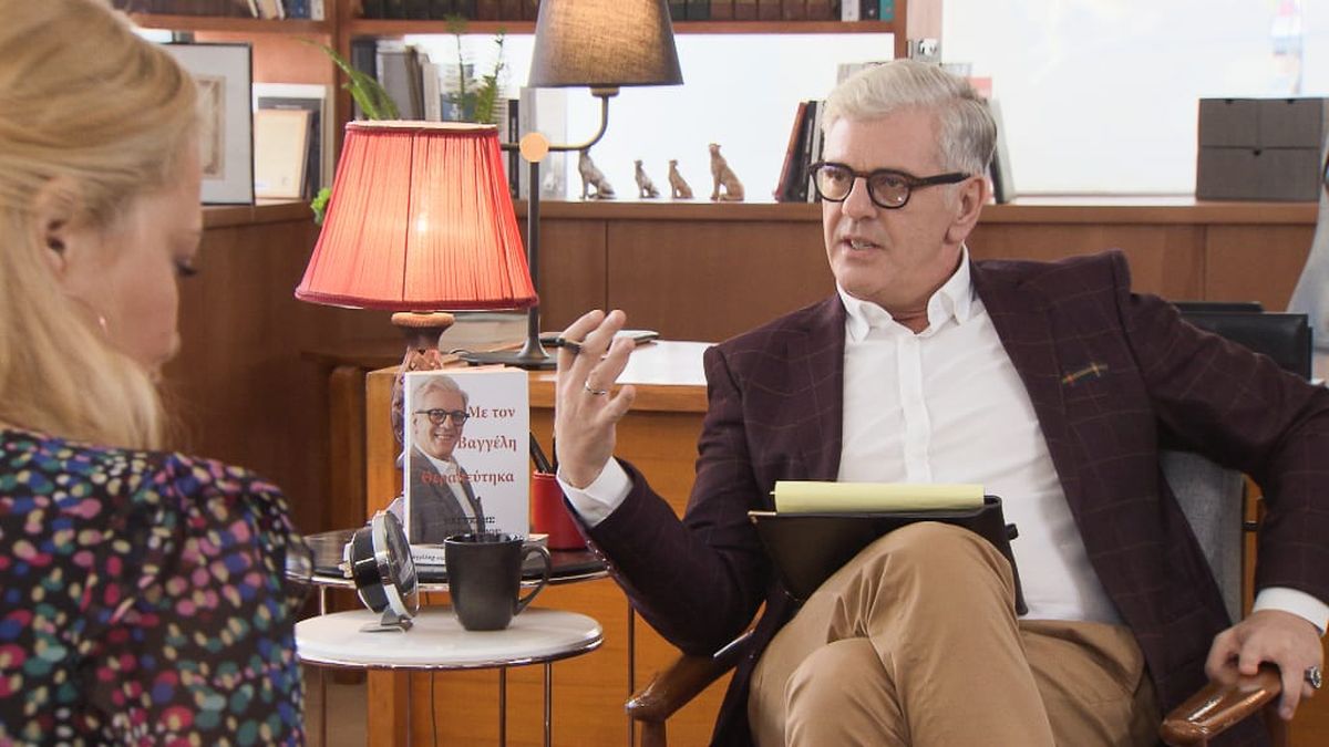 Η Φαμίλια - Νίκος Σταυρακούδης: ο σεναριογράφος και ψυχολόγος των πρωταγωνιστών αποκαλύπτει...