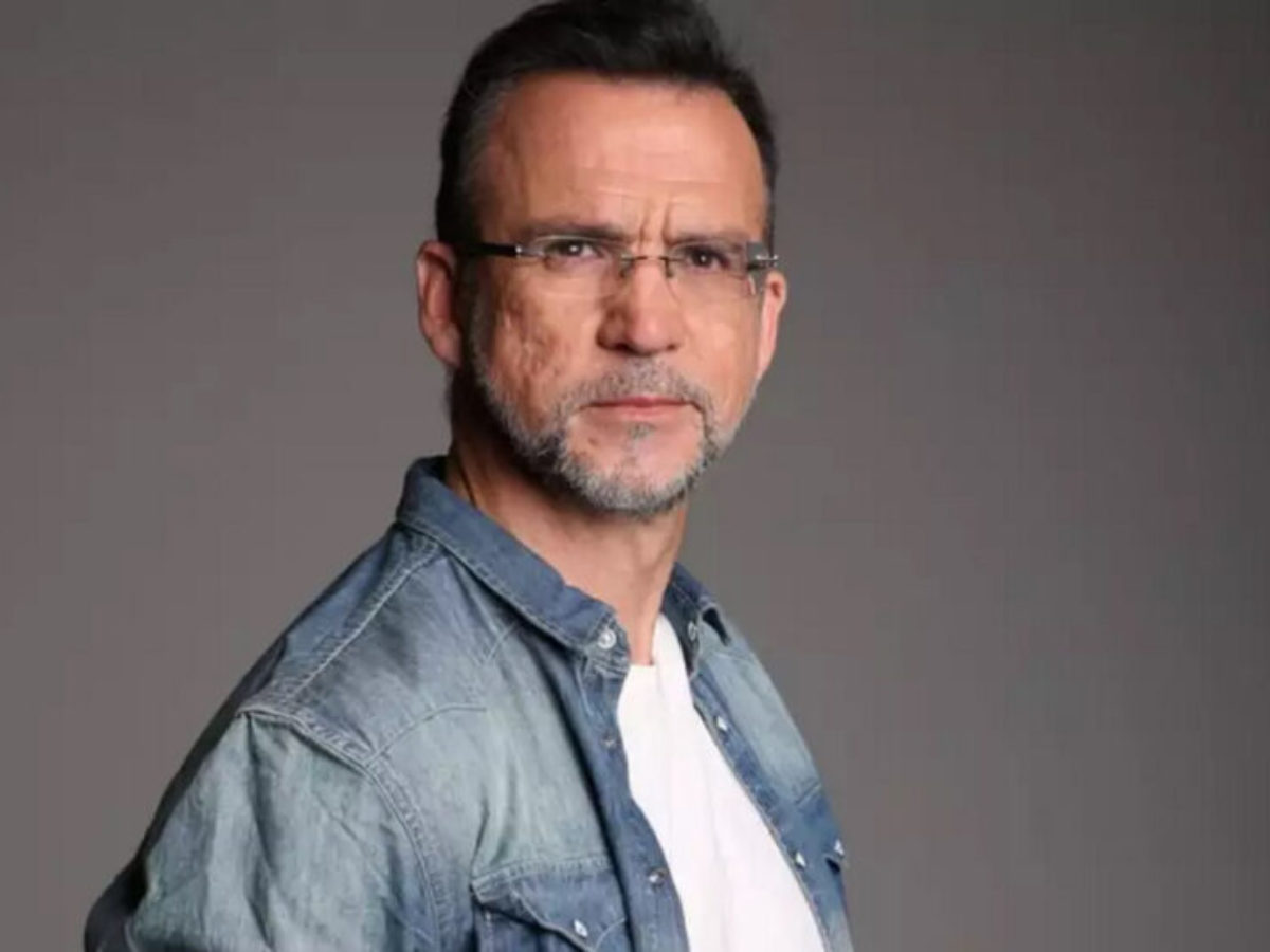 House of Fame - Πάνος Μεταξόπουλος: «Στην αρχή κανείς μας δεν είχε καταλάβει το χιούμορ του Φοίβου... είναι ψείρας»