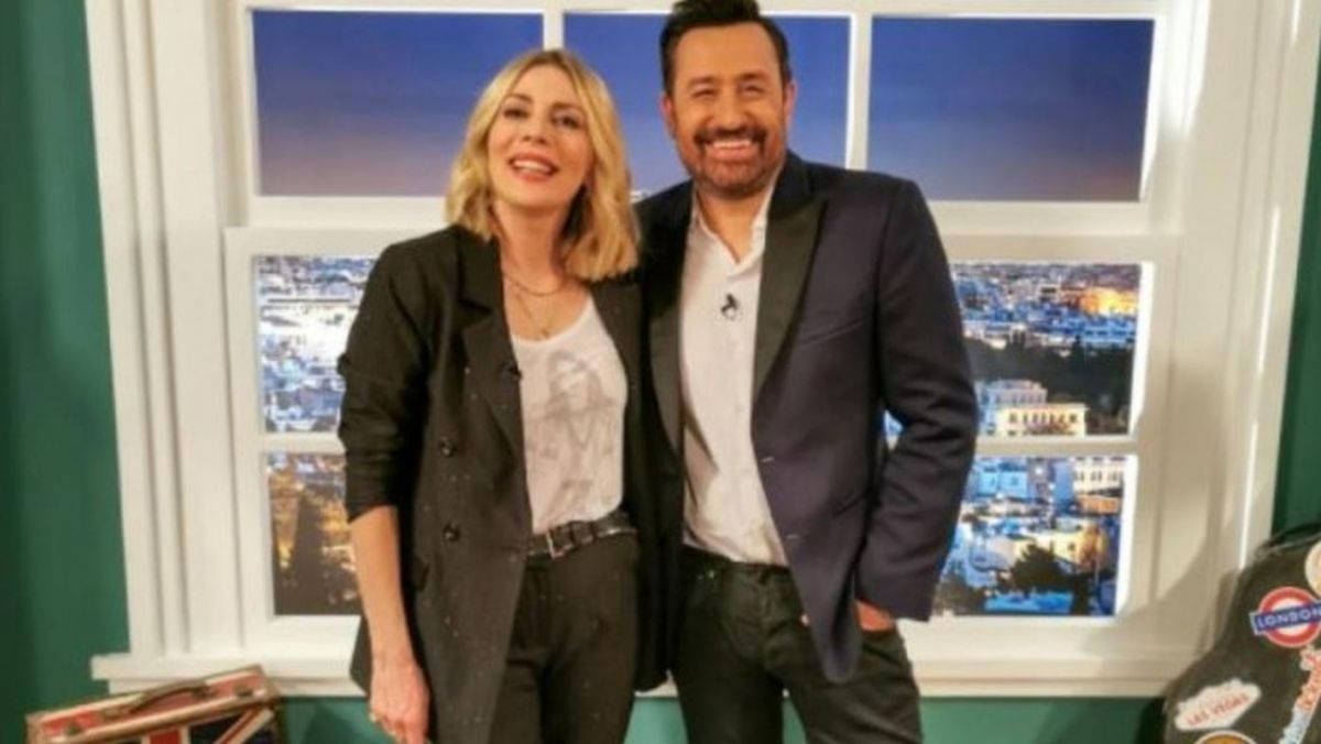 Σμαράγδα Καρύδη: «Όταν θέλω να ζητήσω κάτι από τον Θεό λέω στον Θοδωρή να το κάνει. Εγώ δεν έχω βρει την επικοινωνία»