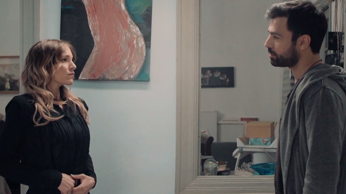 8 Λέξεις: ο Οδυσσέας κι η Έρση υπογράφουν το διαζύγιο