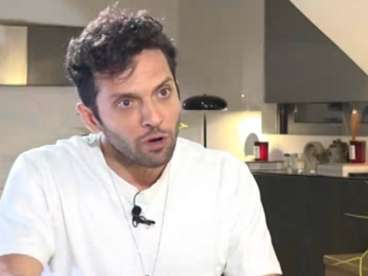 Δημήτρης Μοθωναίος: «Δέχτηκα 40 χιλιάδες μηνύματα που αφορούσαν παρόμοιες ιστορίες κακοποίησης»