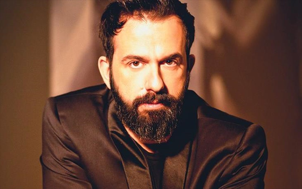 Κωνσταντίνος Ρήγος: «Για αυτούς που δεν σέβονται τους ανθρώπους που έχουν απέναντι τους στο θέατρο ήρθε η ώρα να αναλογιστούν γιατί»