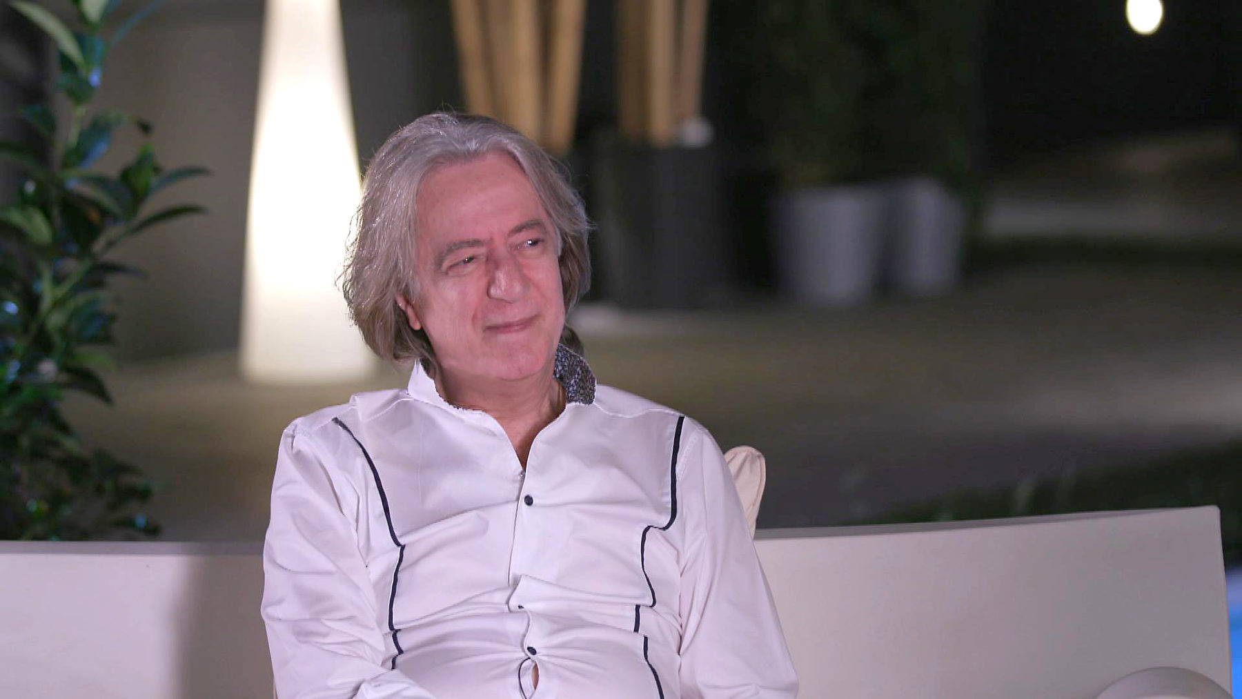 Κώστας Τουρνάς: «Δούλεψα σαν μουσικός σε στούντιο, έγραψα λαϊκά τραγούδια με ψευδώνυμο»