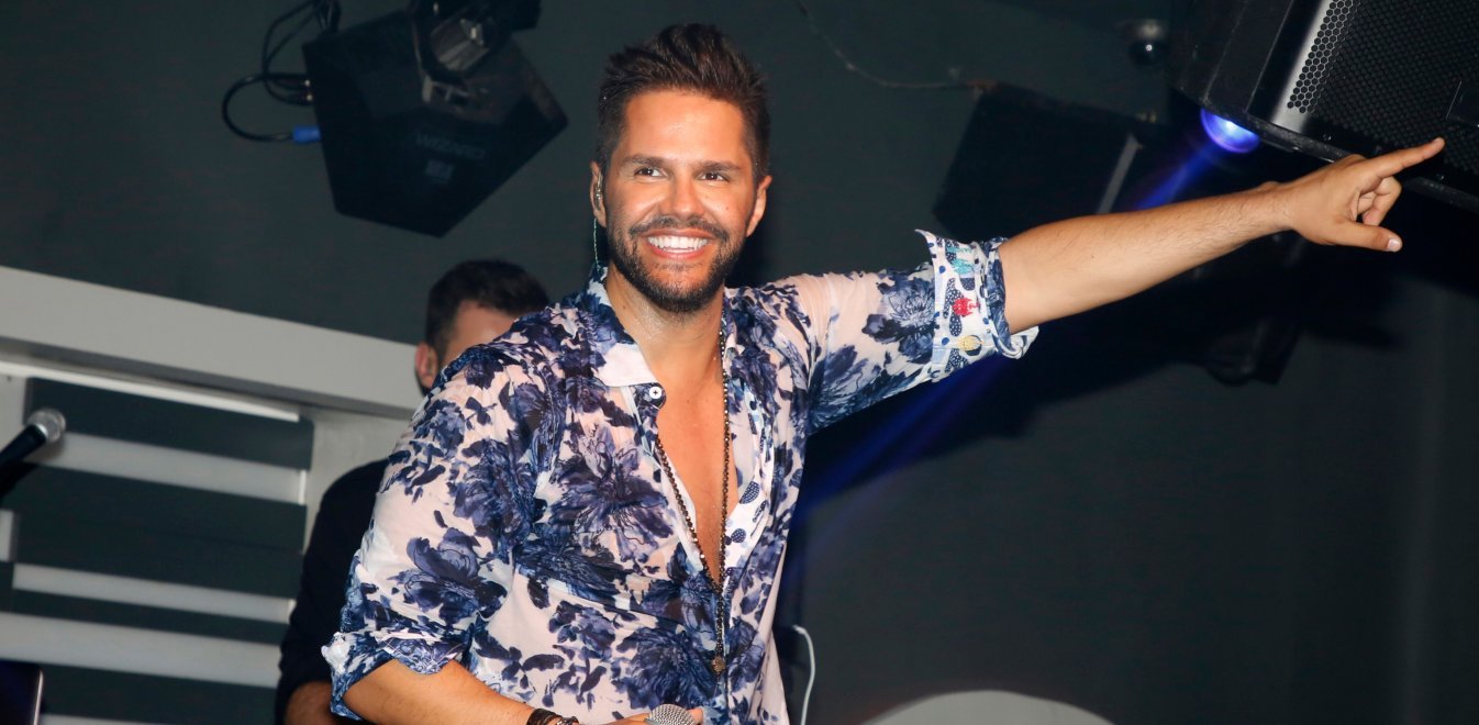 Γιώργος Τσαλίκης: παρα λίγο να συναντηθεί με το «ευσυγκίνητο ζευγάρι» - έμειναν στο ίδιο ξενοδοχείο