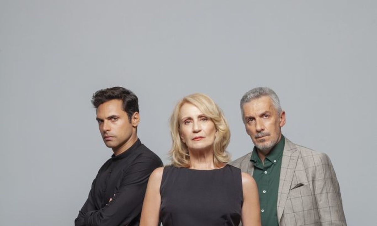 Σκοτεινή Θάλασσα: μυστήριο και σκηνές βγαλμένες από το παρελθόν στοιχειώνουν τους ήρωες της σειράς