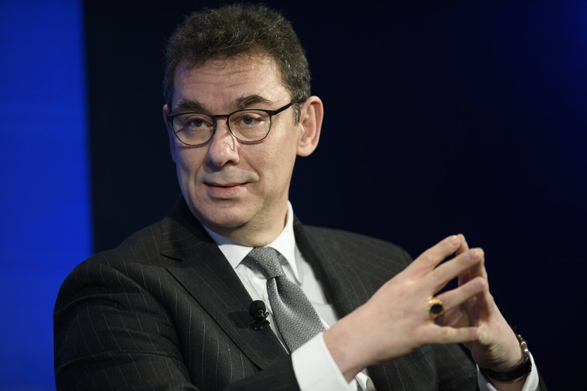 Στα ύψη τα κέρδη της Pfizer – Τρισευτυχισμένος ο Άλμπερτ Μπουρλά