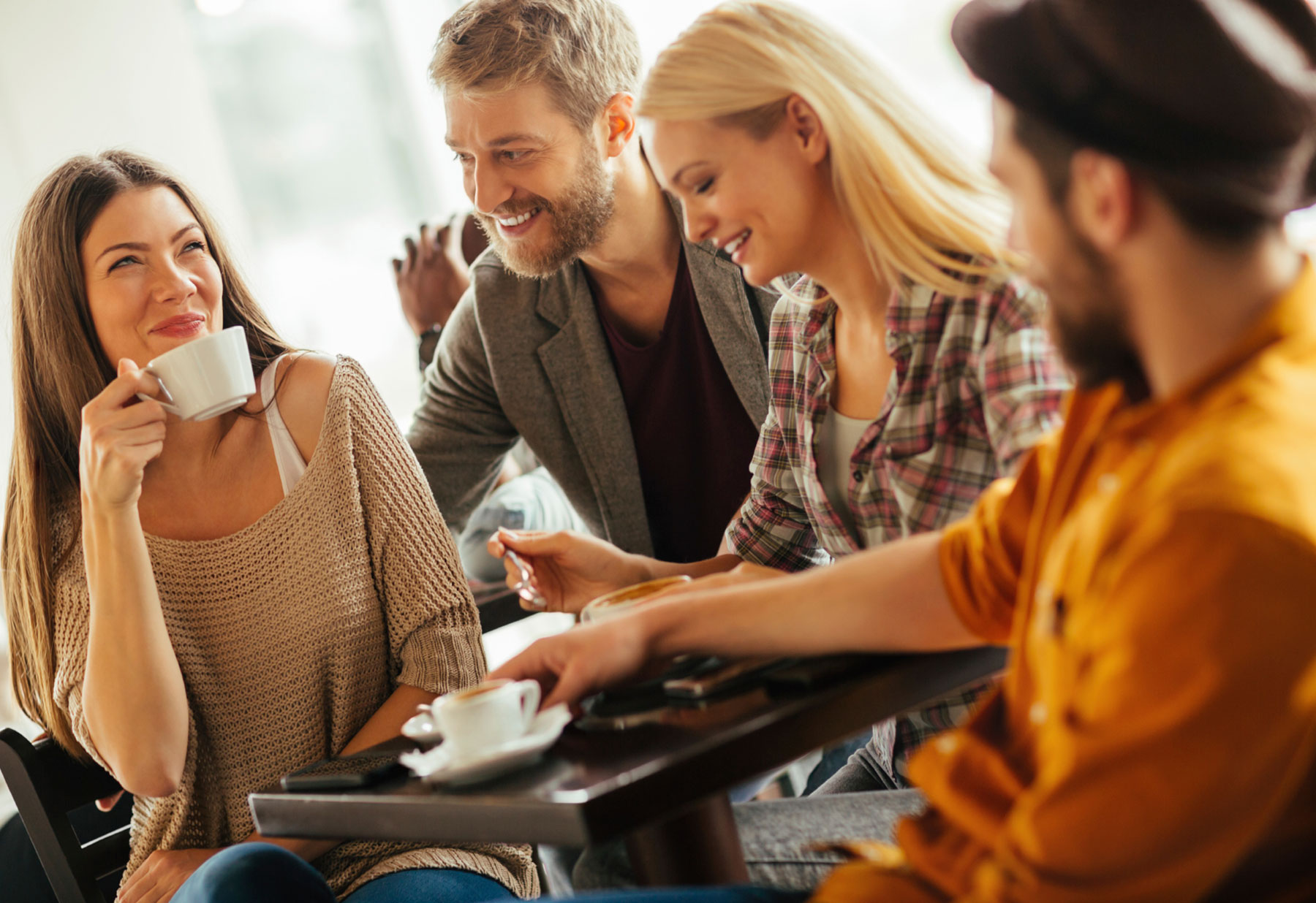 Το ζώδιό σου αποκαλύπτει: Πόσο καλός φίλος είσαι;