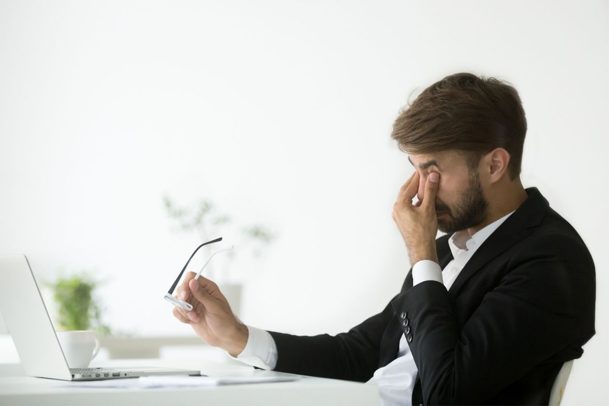 Κόπωση: Τι «κρύβει» η μεγάλη κούραση και πότε πρέπει να ανησυχήσουμε