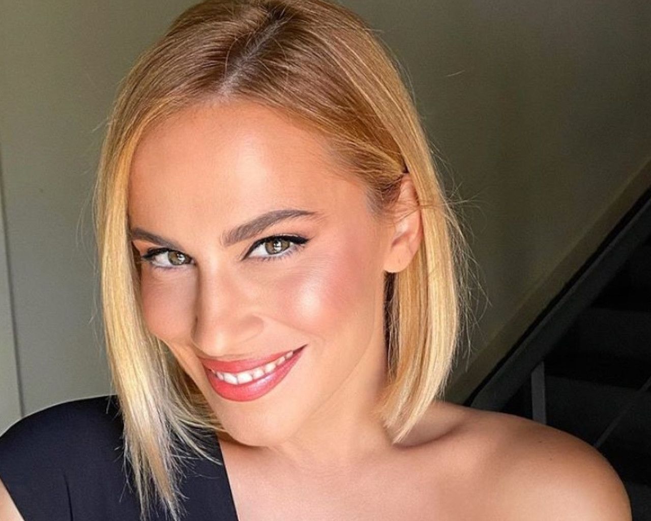 Νάντια Μπουλέ: επιστρέφει στην παρουσίαση έπετα από 7 χρόνια! Ποια είναι η θρυλική εκπομπή που αναλαμβάνει και ποιος ηθοποιός θα είναι δίπλα της